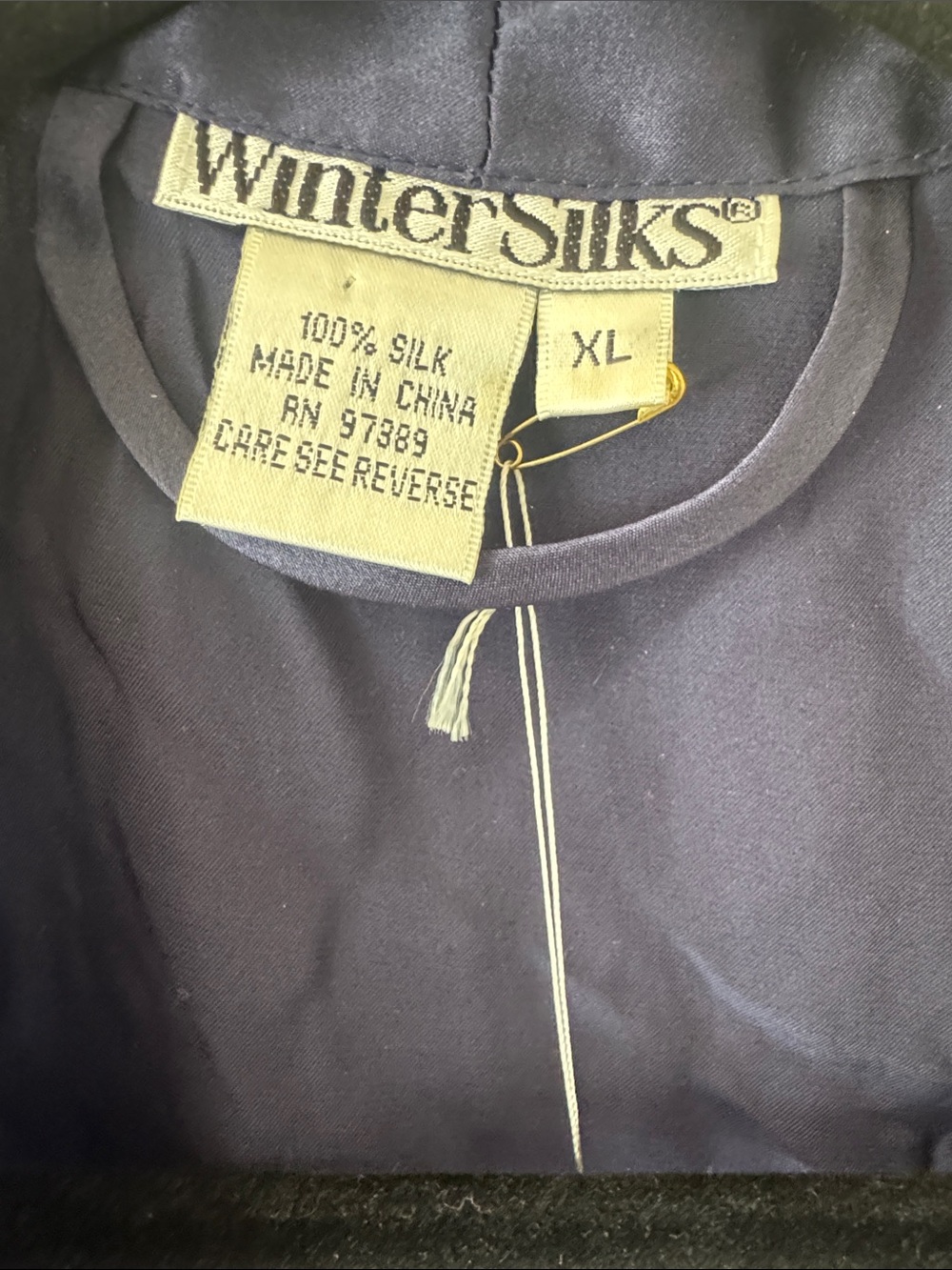 Vintage Winters silks silk robe - Picture 3 of 5